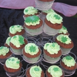 Green cupcakes 5